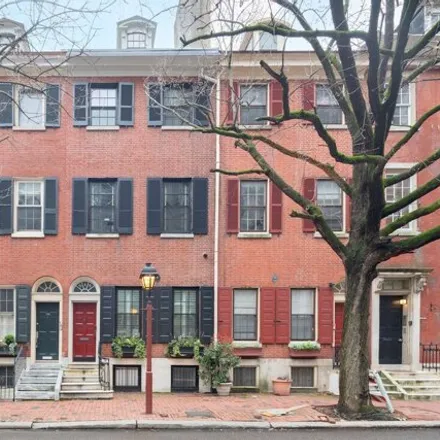 Image 2 - 518 Spruce Street, Philadelphia, PA 19172, USA - House for sale