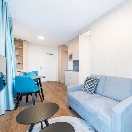 Rent this 1 bed apartment on E1 in Klara-Franke-Straße, 10557 Berlin
