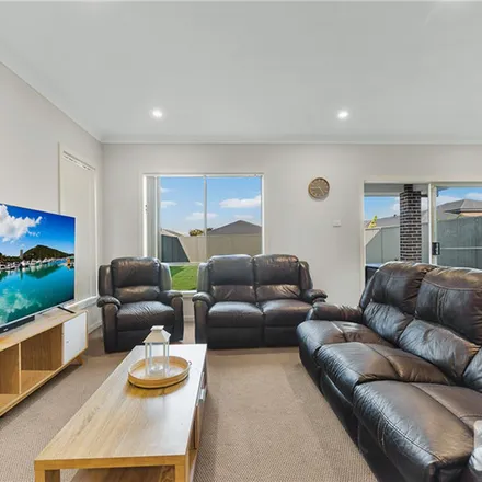 Image 7 - 75 Hydrus Street, Austral NSW 2179, Australia - Apartment for rent