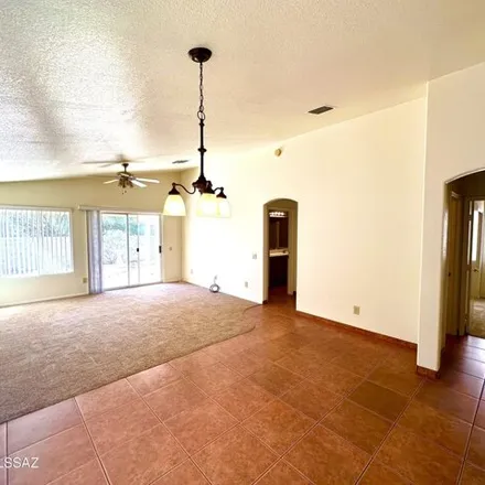 Image 6 - 3463 West Millwheel Lane, Pima County, AZ 85741, USA - House for sale