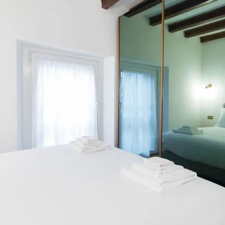 Rent this 4 bed apartment on Via Alessandro Tadino 25 in 20124 Milan MI, Italy