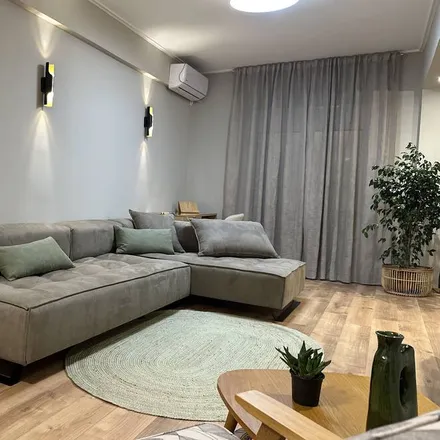 Rent this 2 bed apartment on Athina in Λιοσίων 62, Athens