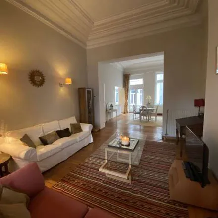Rent this 1 bed apartment on Rue Mercelis - Mercelisstraat 73 in 1050 Ixelles - Elsene, Belgium