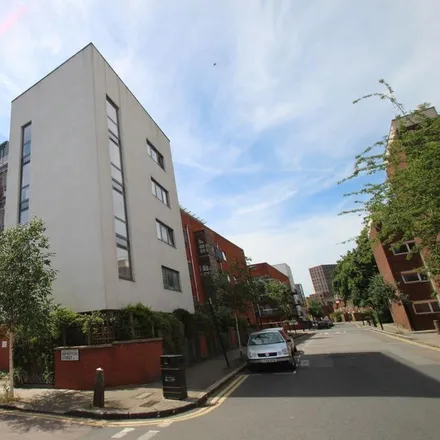 Image 7 - Bemerton Street, London, N1 0BS, United Kingdom - Apartment for rent