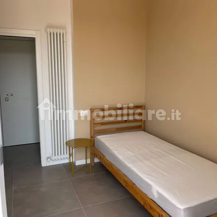 Image 4 - Viale Giovanni Vicini 6d, 40122 Bologna BO, Italy - Apartment for rent
