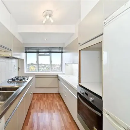 Image 2 - Elgood House, Wellington Road, London, NW8 9TG, United Kingdom - Apartment for rent