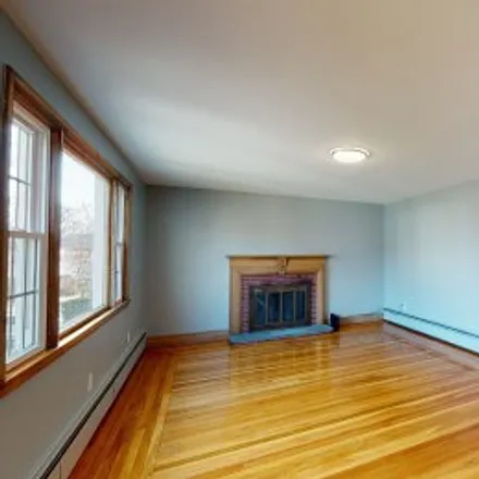 Rent this 4 bed apartment on 98 Tyndall Avenue in Elmhurst, Providence