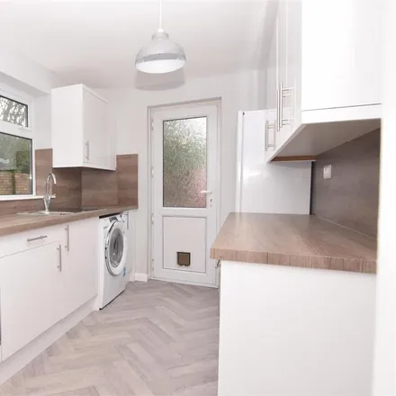 Rent this 4 bed duplex on 4 Trentham Close in Bristol, BS2 9XF