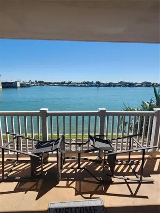 Image 5 - 498 Treasure Island Causeway, Treasure Island, Pinellas County, FL 33706, USA - Condo for rent