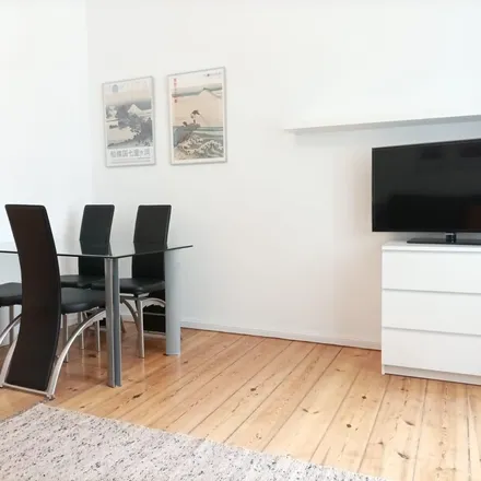 Rent this 3 bed apartment on Hektorstraße 11 in 10711 Berlin, Germany