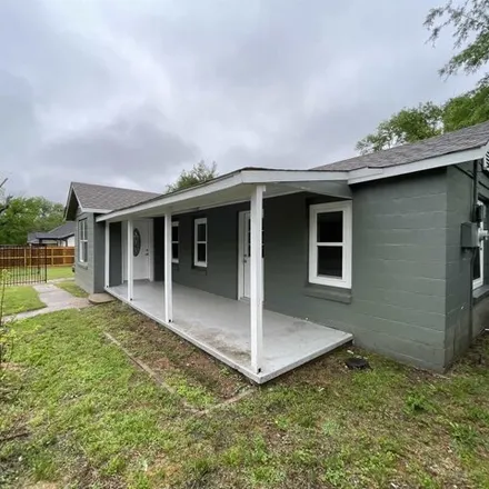 Buy this 3 bed house on 347 West Birdsong Street in Longview, TX 75602