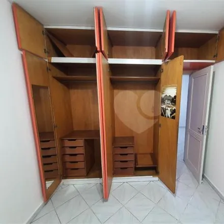 Buy this 2 bed apartment on Avenida Jabaquara 319 in Mirandópolis, São Paulo - SP
