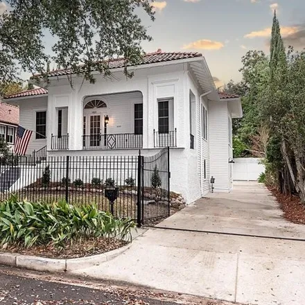 Image 1 - 1023 Harding Drive, New Orleans, LA 70119, USA - House for sale