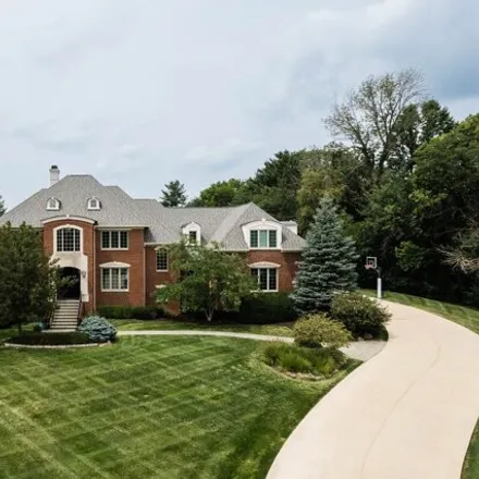 Buy this 7 bed house on 11630 Willow Springs Drive in Zionsville, IN 46077
