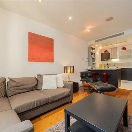 Rent this 1 bed apartment on Carphone Warehouse in 3 Praed Street, London