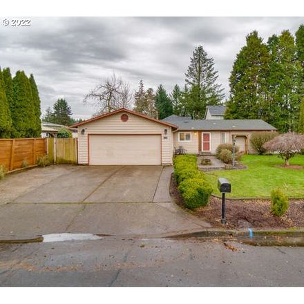 Rent this 3 bed house on 1120 Northeast 18th Street in Gresham, OR 97030