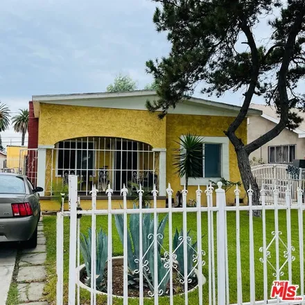 Buy this 2 bed house on 836 West 105th Street in Los Angeles, CA 90044