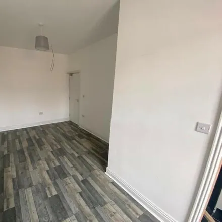 Image 5 - 13 Beaconsfield Street, Nottingham, NG7 6FD, United Kingdom - Room for rent