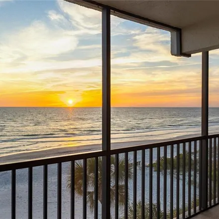 Buy this studio townhouse on 3235 Gulf Of Mexico Dr #a405