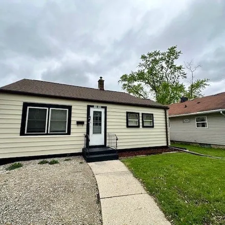 Rent this 2 bed house on 1031 Marion Street in Joliet, IL 60436