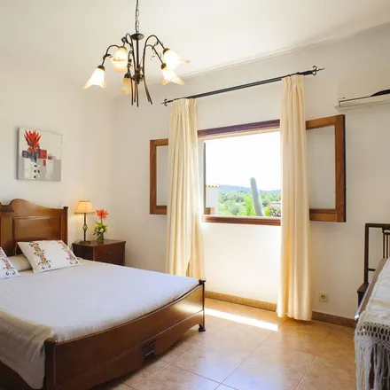 Rent this 5 bed house on Cas Concos in carrer de Sant Nicolau, 07208 Felanitx