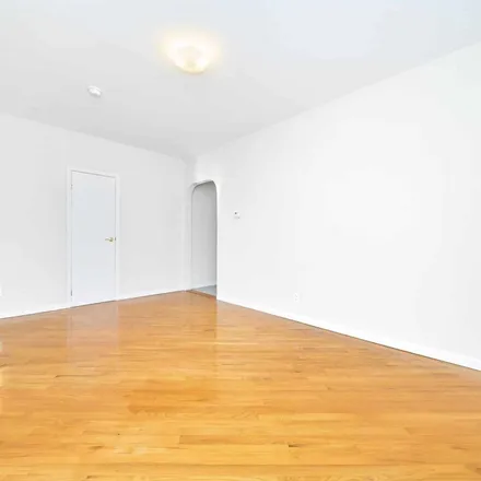 Image 5 - 949 53rd Street, New York, NY 11219, USA - Townhouse for rent