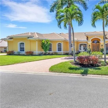 Buy this 5 bed house on 10886 Pond Ridge Drive in Gateway, FL 33913