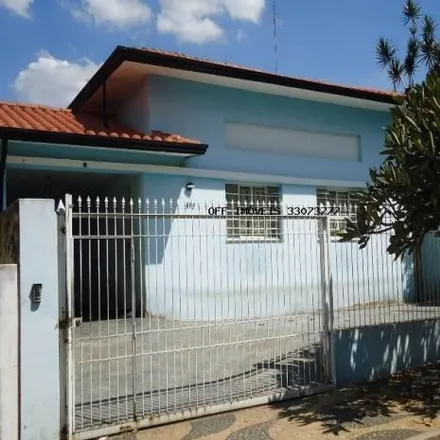 Rent this 4 bed house on Rua Américo de Moura in Taquaral, Campinas - SP