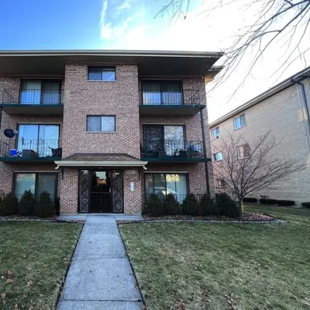 Rent this 2 bed house on 10421 Mansfield Avenue in Oak Lawn, IL 60453