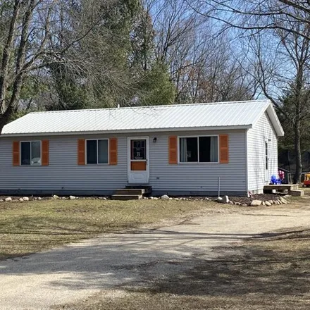 Buy this 3 bed house on 8349 North Queensway Drive in Lake Isabella, Sherman Township