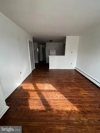 Rent this 1 bed house on 549 Fanshawe Street in Philadelphia, PA 19111