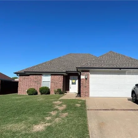 Buy this 3 bed house on 3100 G Street in Rogers, AR 72758