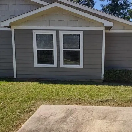 Rent this 2 bed house on 16916 W Juneau in Montgomery, Texas