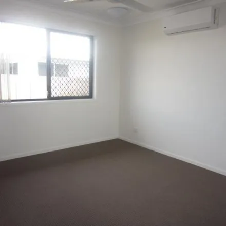 Image 5 - Catho Avenue, Mount Low QLD 4818, Australia - Apartment for rent