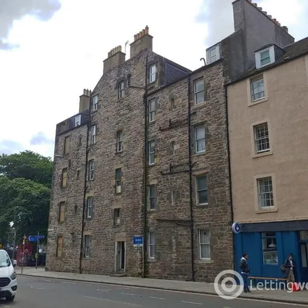 Rent this 5 bed apartment on Snax Cafe in 118 Buccleuch Street, City of Edinburgh
