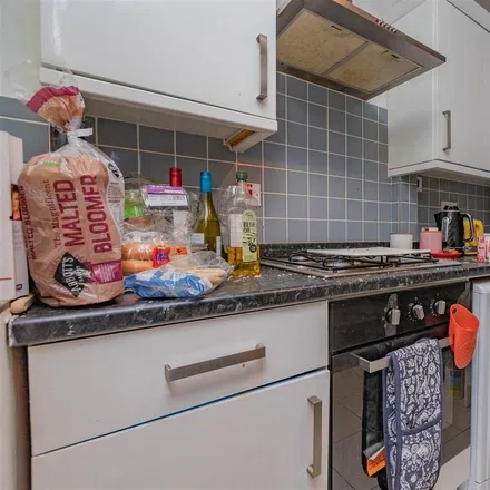 Rent this 3 bed house on Reservoir Road in Metchley, B29 6ST