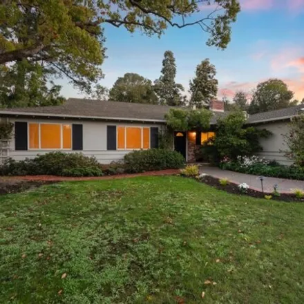 Buy this 4 bed house on 820 Santa Fe Avenue in Stanford, Santa Clara County