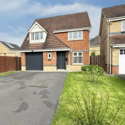 Buy this 3 bed house on Grassholme Way in Eaglescliffe, TS16 0GA