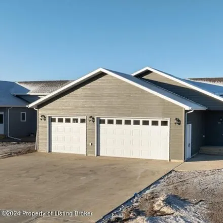 Buy this 4 bed house on 594 6th Avenue Southeast in Dickinson, ND 58601