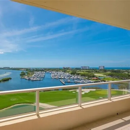 Buy this 2 bed condo on Harbourside Golf Course (Longboat Key Club) in Sabal Cove Lane, Longboat Key