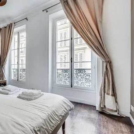 Image 7 - 3 Rue Greffulhe, 75008 Paris, France - Apartment for rent