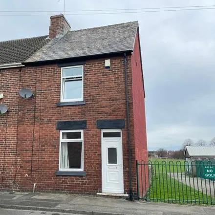 Buy this 3 bed house on Rockingham Street in Birdwell, S70 5TQ