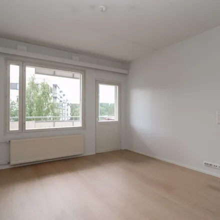 Rent this 2 bed apartment on Iltarannantie 2 in 40100 Jyväskylä, Finland