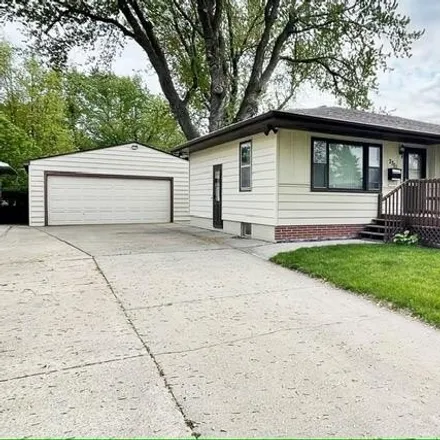 Buy this 3 bed house on 2654 21st Avenue North in Fort Dodge, IA 50501