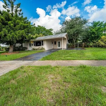 Image 2 - 700 Juniper Dr, North Palm Beach, Florida, 33408 - House for sale
