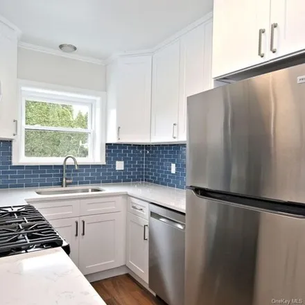 Image 3 - 159 Highview Street, Village of Mamaroneck, NY 10543, USA - House for rent