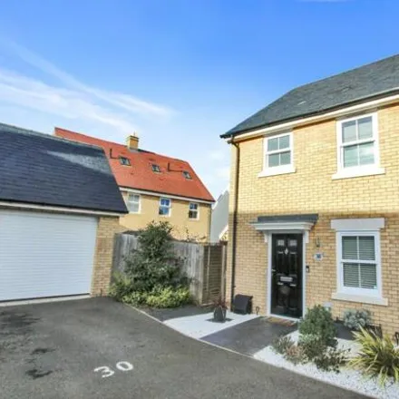 Buy this 3 bed duplex on Wensum Grove in Biggleswade, SG18 8NG