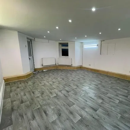 Rent this 1 bed apartment on Darenth Road in Upper Clapton, London