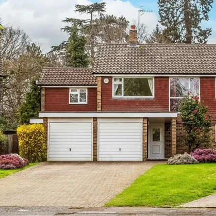 Image 1 - Greencroft, Guildford, GU1 2SZ, United Kingdom - House for sale