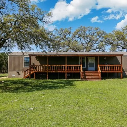 Buy this studio apartment on 212 Private Road 1511 in Medina County, TX 78003